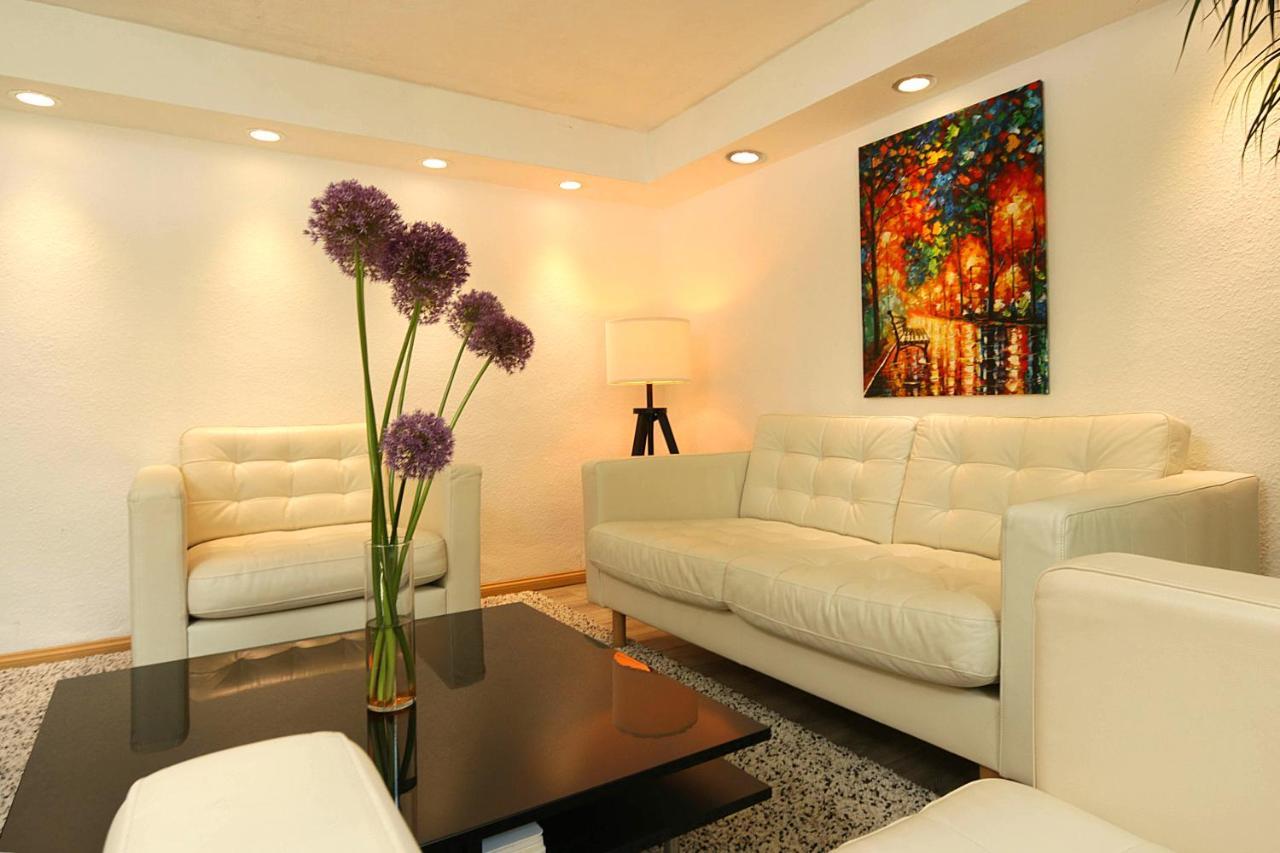 Cozy Souterrain-Half-Basement-Apartment Included 2 Bicycles Berlijn Buitenkant foto