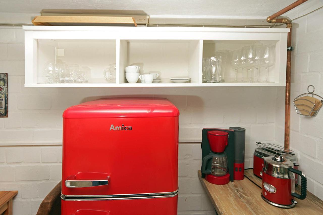 Cozy Souterrain-Half-Basement-Apartment Included 2 Bicycles Berlijn Buitenkant foto